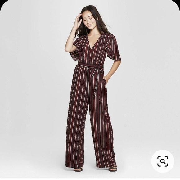 Xhilaration Pants - 🔺3/$25 Xhilaration Red and Black Jumpsuit